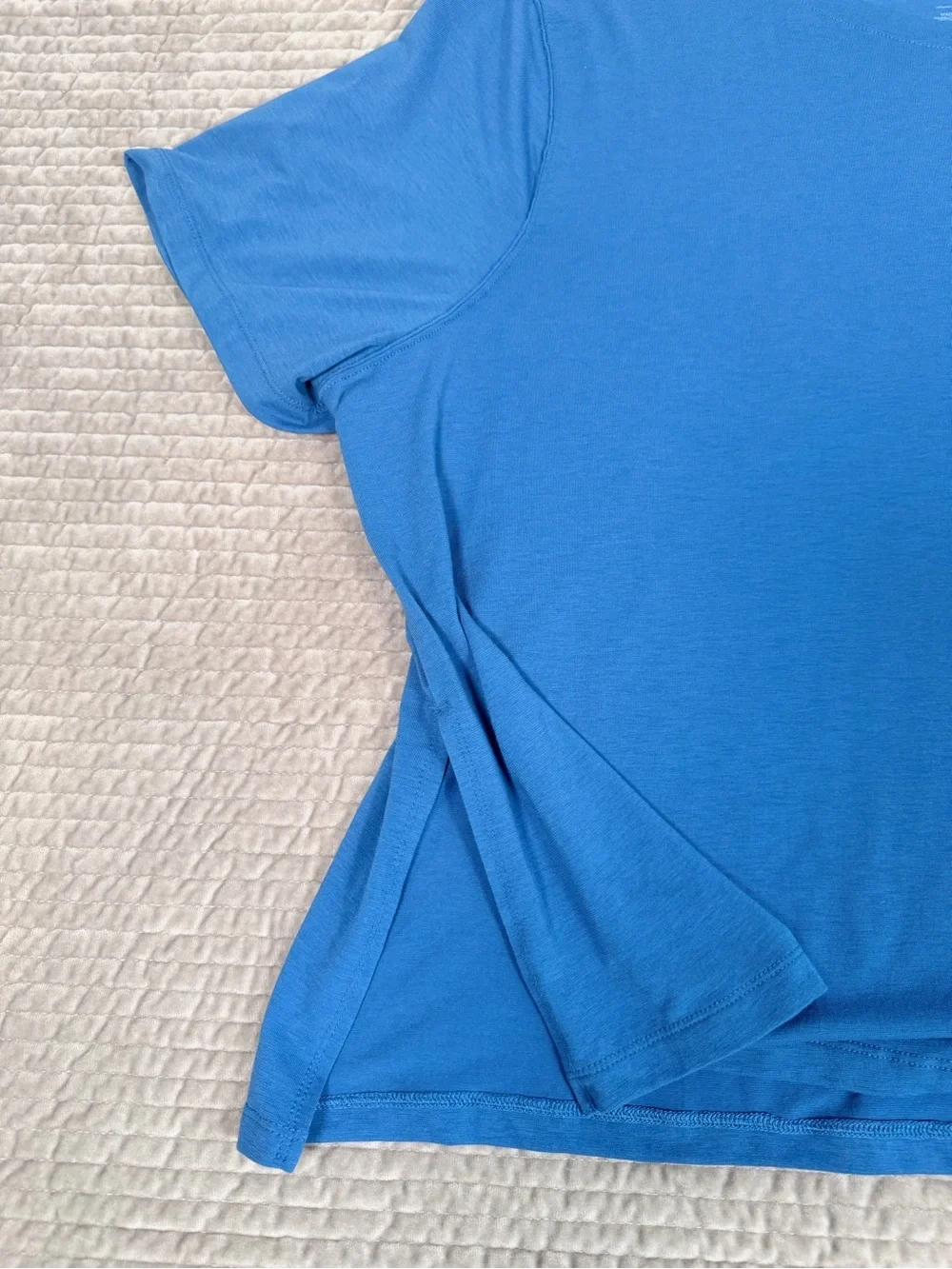 NIKE Yoga Dri-FIT Women’s Short Sleeve Performance Tee Blue Size 3X